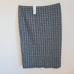 NY&CO Stretch Skirt